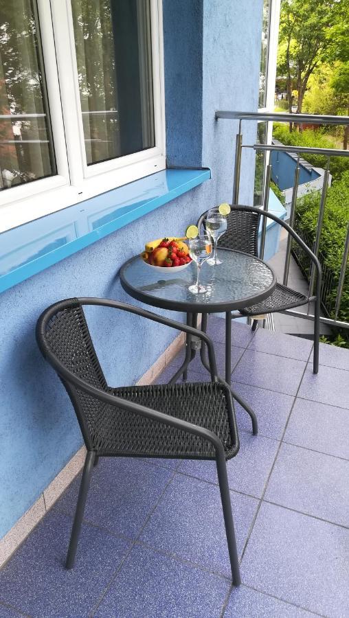 Apartament Z Balkonem Lazur 250M Od Morza Kolobrzeg Exterior photo